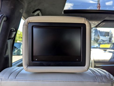 Used 2019 INFINITI QX80 Limited w/ All-Season Package image 44