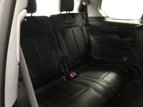 Used 2023 Jeep Grand Cherokee L Limited w/ Trailer Tow Group (B) image 20