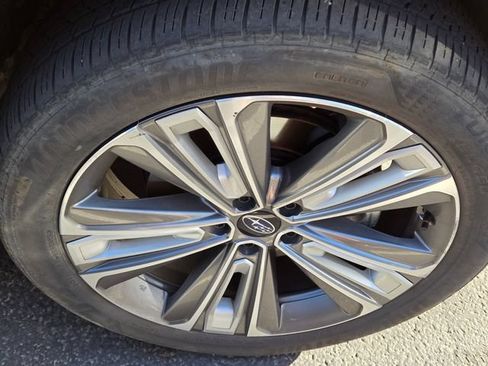 Used 2024 Subaru Solterra AWD/4WD image 2