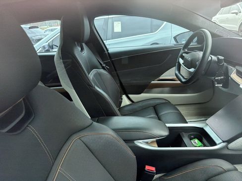 Used 2022 Lucid Air Grand Touring image 15