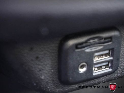 Used 2021 Chevrolet Traverse RS image 41