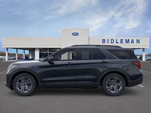 New 2026 Ford Explorer Active w/ Active Comfort Package image 3