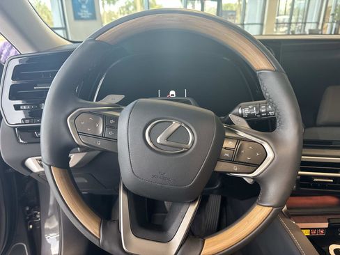 Used 2025 Lexus RX 350 Premium Plus w/ Convenience Package image 26