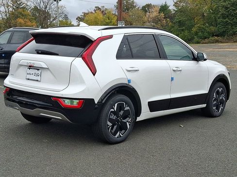 New 2025 Kia Niro Wind w/ Wind Preserve Package image 4