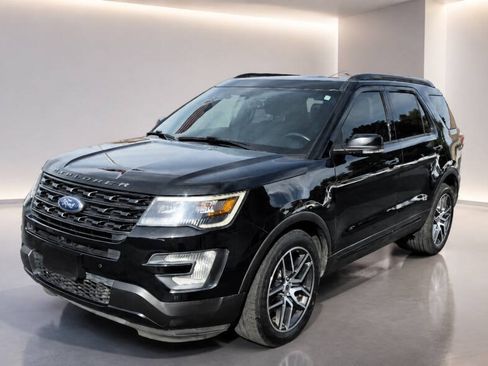 Used 2017 Ford Explorer Sport w/ Equipment Group 401A AWD/4WD image 1