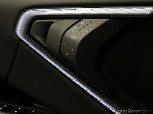 Used 2025 BMW X3 xDrive30i w/ Premium Package image 24