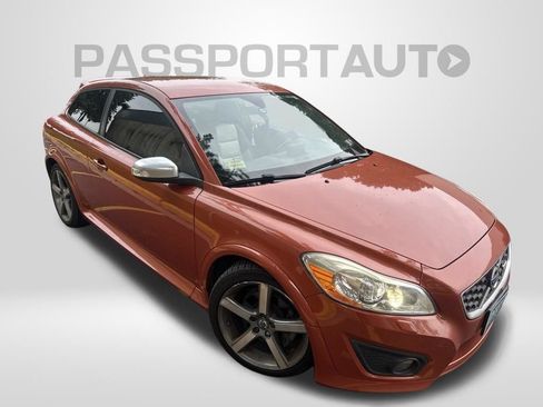 Used 2011 Volvo C30 T5 R-Design FWD image 2
