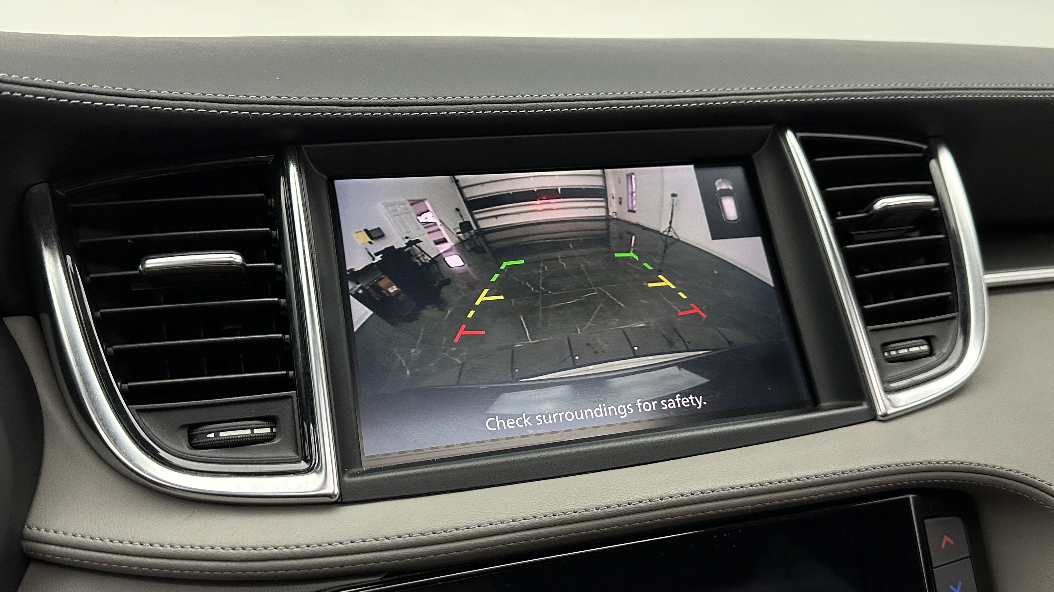 Used 2023 INFINITI QX50 Luxe FWD image 23