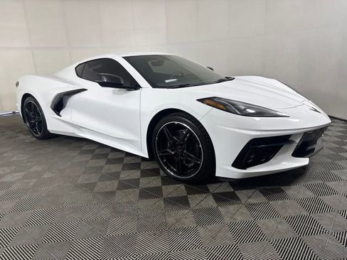 Used 2023 Chevrolet Corvette Stingray Preferred Cpe RWD image 1