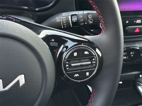 Used 2025 Kia Soul GT-Line w/ GT-Line Technology Package image 30