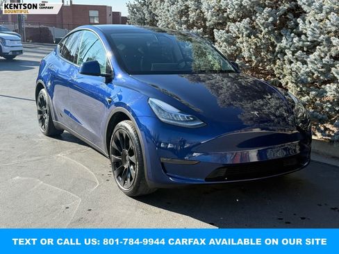 Used 2023 Tesla Model Y Long Range image 12