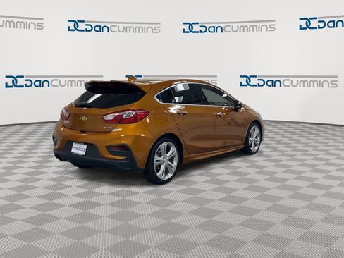 Used 2017 Chevrolet Cruze Premier FWD image 8