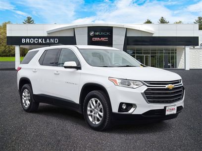 Used 2021 Chevrolet Traverse LT