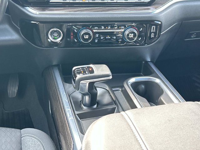 Used 2023 Chevrolet Silverado 1500 RST w/ Z71 Off-Road Package AWD/4WD image 17