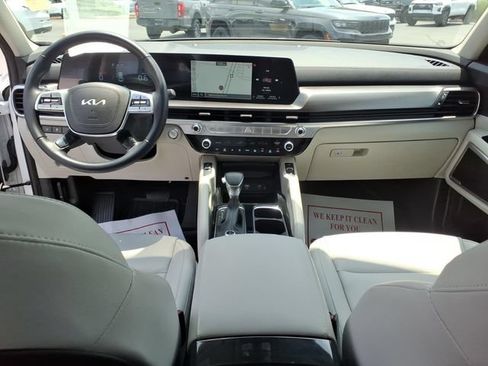 Used 2024 Kia Telluride S w/ S Sunroof Package AWD/4WD image 8