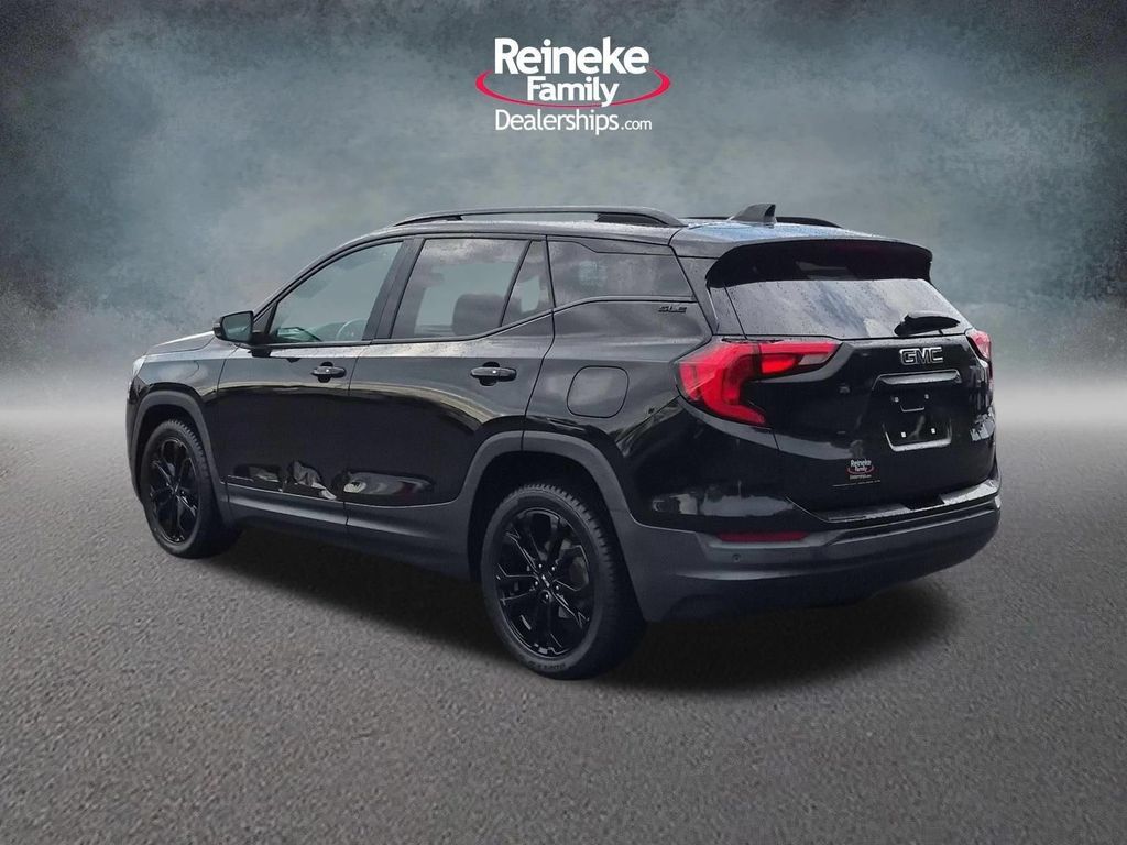 Used 2020 GMC Terrain SLE w/ Driver Convenience Package FWD image 9