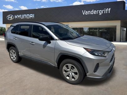Used 2019 Toyota RAV4 LE