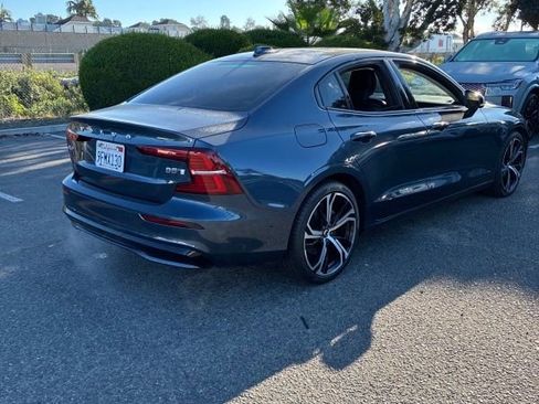 Used 2023 Volvo S60 B5 Plus w/ Protection Package Premier image 6