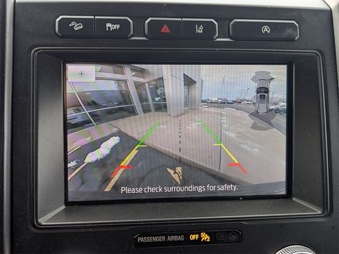 Used 2021 Ford Expedition Max Limited image 19