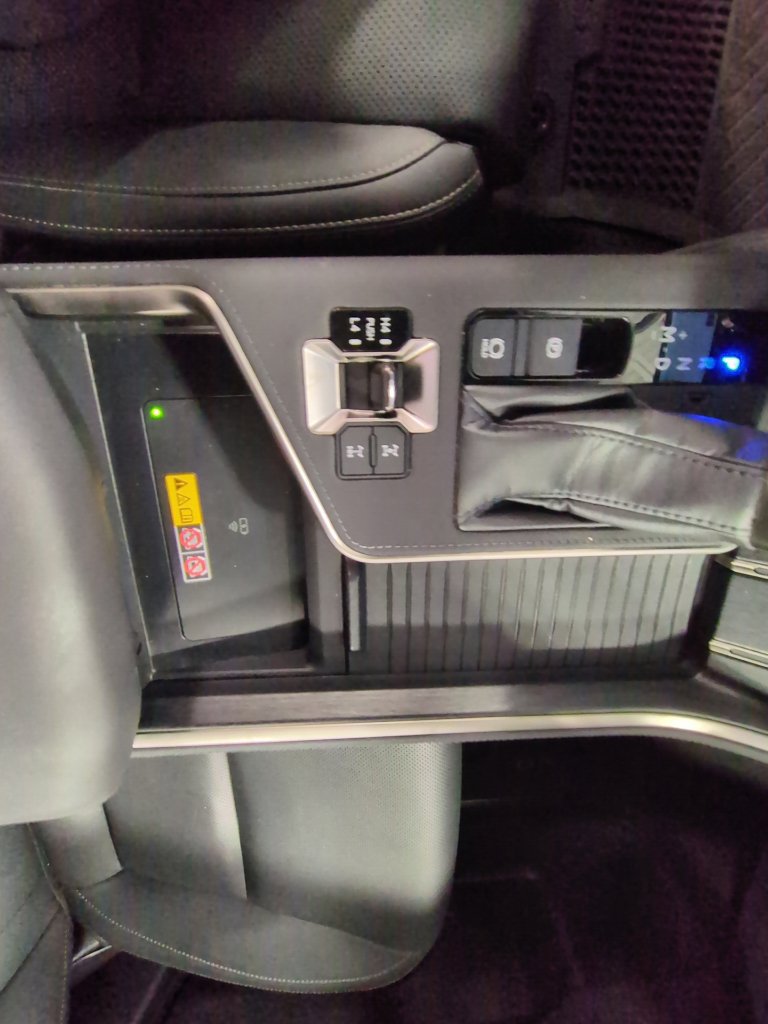 Used 2024 Lexus GX 550 AWD/4WD image 20