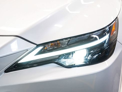 Used 2023 Lexus RX 350 Premium w/ Cold Area Package image 7