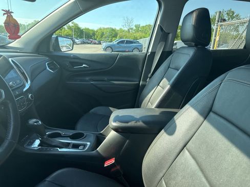 Used 2020 Chevrolet Equinox Premier AWD/4WD image 31