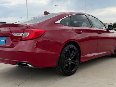 Used 2020 Honda Accord Sport image 10