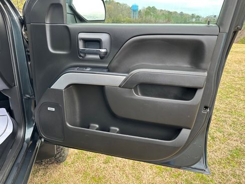 Used 2018 Chevrolet Silverado 1500 LT w/ All Star Edition image 15