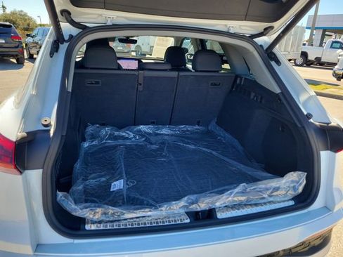 Used 2025 Audi Q5 Premium image 5