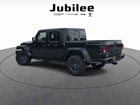 New 2026 Jeep Gladiator Sport image 4