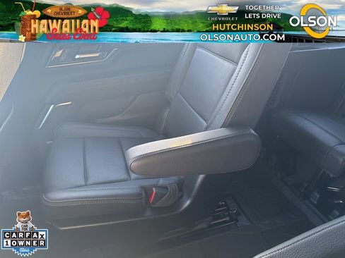 Used 2025 GMC Yukon XL Denali image 37