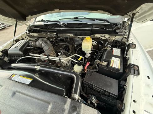 Used 2012 RAM 2500 ST w/ Popular Equipment Group image 22