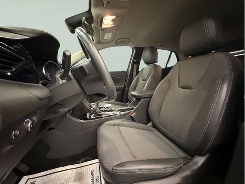 Used 2023 Buick Encore GX Select w/ Sport Touring Package AWD/4WD image 23