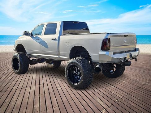 Used 2014 RAM 2500 Tradesman w/ Chrome Appearance Group AWD/4WD image 6