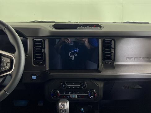 New 2025 Ford Bronco Big Bend image 12