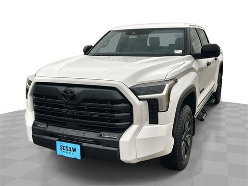 Used 2025 Toyota Tundra SR5 image 1