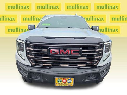 Used 2024 GMC Sierra 1500 AT4X AWD/4WD image 16