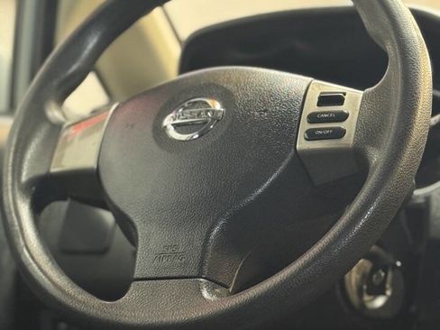 Used 2010 Nissan Versa 1.8 S w/ PWR Plus Pkg FWD image 16