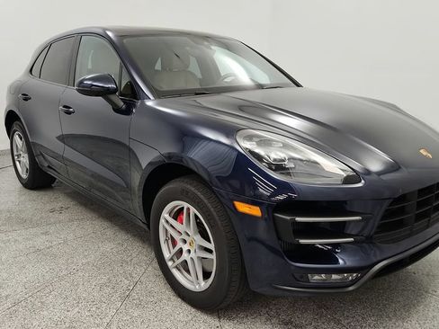Used 2017 Porsche Macan Turbo AWD/4WD image 18