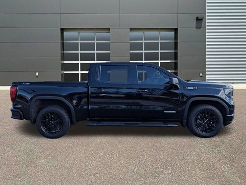 Certified 2024 GMC Sierra 1500 Elevation AWD/4WD image 4