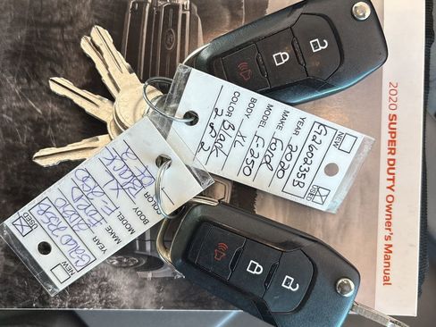 Used 2020 Ford F250 XL w/ STX Appearance Package image 52