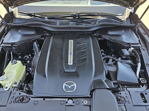Certified 2024 MAZDA CX-90 Plug-In Hybrid w/ Premium Pkg AWD/4WD image 11