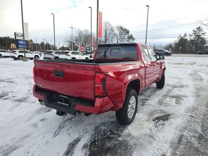 New 2025 Toyota Tacoma SR5