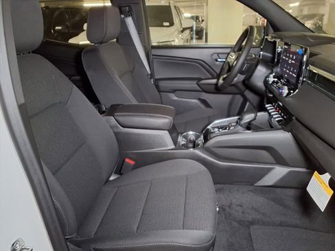 New 2026 GMC Canyon Elevation image 6