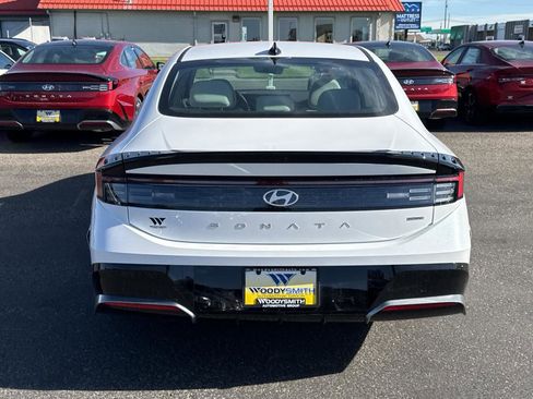 New 2024 Hyundai Sonata SEL AWD/4WD image 22