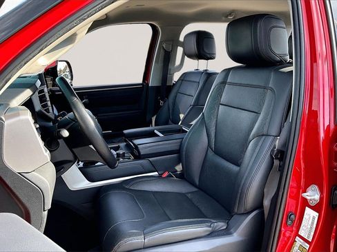 Used 2022 Toyota Tundra Limited image 17