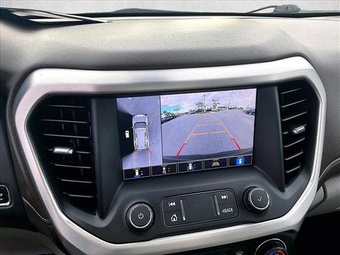 Used 2021 GMC Acadia SLT w/ Technology Package image 21