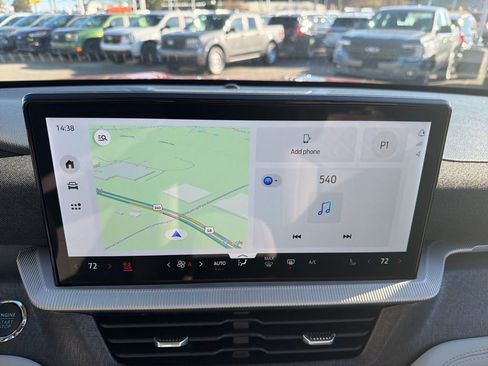 New 2026 Ford Explorer Platinum w/ LUX Leather Package image 31