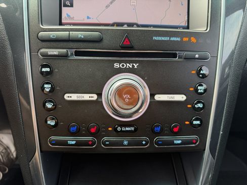 Used 2016 Ford Explorer Sport w/ Equipment Group 401A AWD/4WD image 29