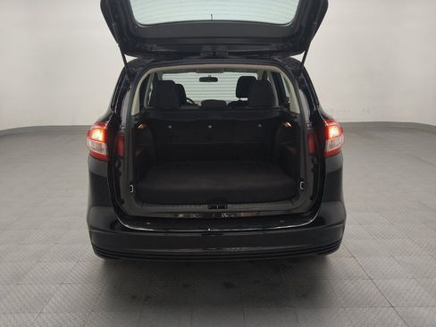 Used 2017 Ford C-MAX SE image 29